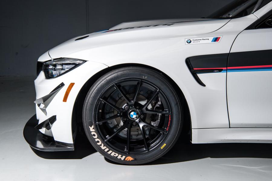 Колеса BMW M4 GT4 (F82) 2017 года  (NA) (фото 22 из 27)